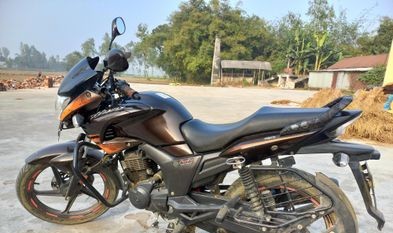 Hero Hunk Motorbike for sale  Jamalpur