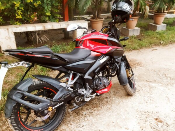 Pulsar NS FI abs 160 BS6 Motor Bike For Sale in Mymensingh