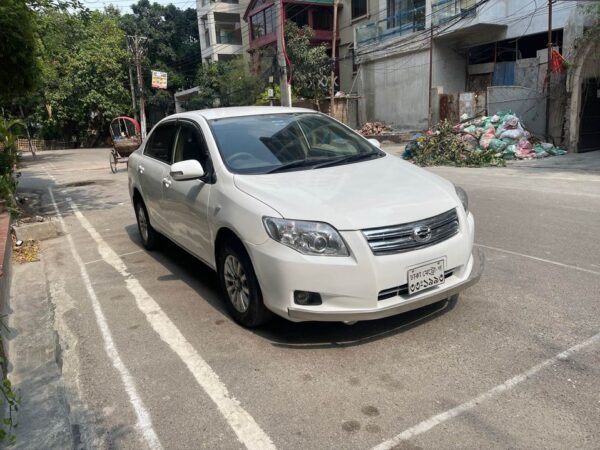 Toyota Axio 2007 Car For Sale at Dhanmondi in Dhaka