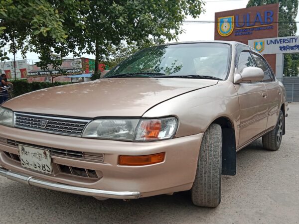 Toyota 100 SE 1992 Car For Sale at Mohammedpur in Dhaka