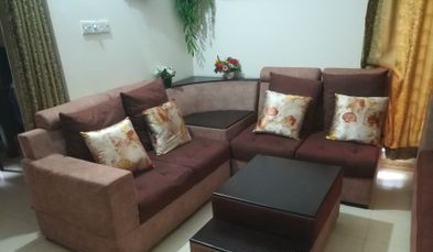 Sofa Set With Seaters And 1 Divan For