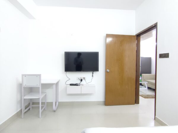 Luxurious Furnished 2-Bedroom Serviced Apartments Available for Rent