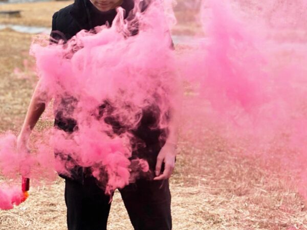 Wedding & Bridal Photo Shoots / colour Smoke bomb