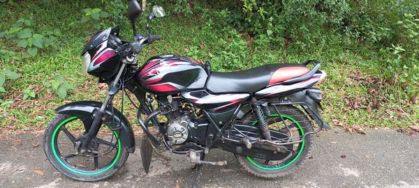 Bajaj Discover 100cc Motorcycle For Sale in Sylhet