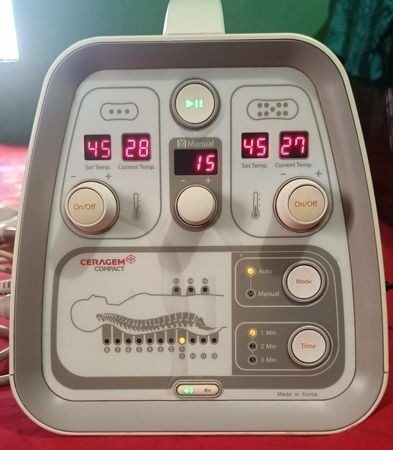 CERAGEM Compact P590 Personal Thermal Acupressure Device VGC