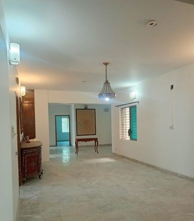 3200sqft Nice Apartment 4Beds Gulshan2 For Rent