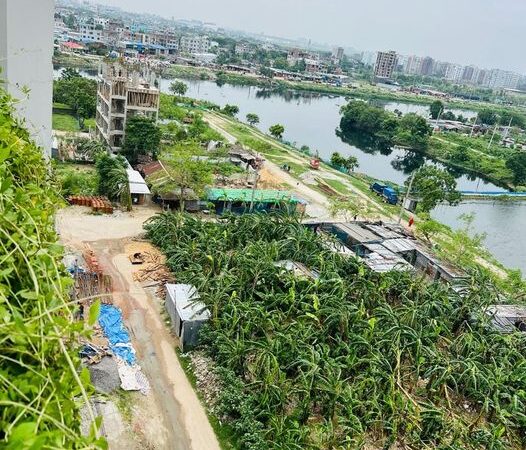 জরুরী ভিত্তিতে ৩ কাঠা প্লট এর শেয়ার বিক্রয় হবে at Uttara Metro Rail Station in Dhaka