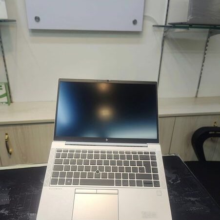 𝗛𝗣 𝗘𝗹𝗶𝘁𝗲𝗕𝗼𝗼𝗸 845 𝗚7 Laptop For Sale at Mirpur-10 in Dhaka