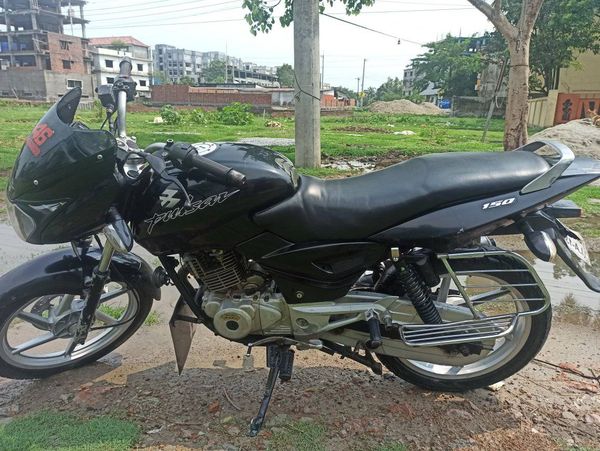 Pulsar 150cc Motorcycle For Sale at Medical Mor in Dinajpur Rangpur