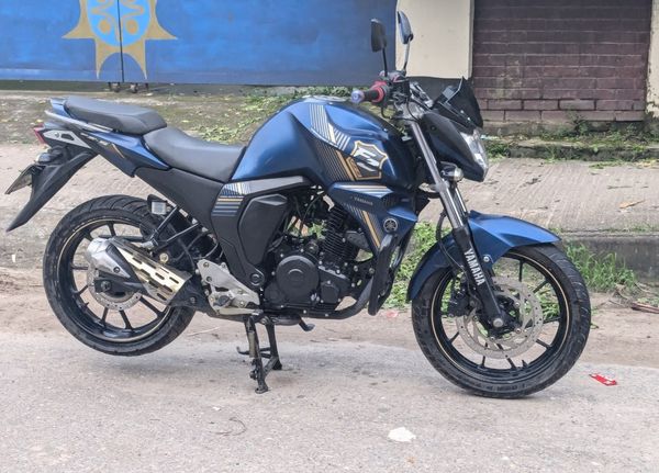 YAMAHA FZS V2 FI DOUBLE DISK NEW Motorcycle For Sale at Uttara in Dhaka