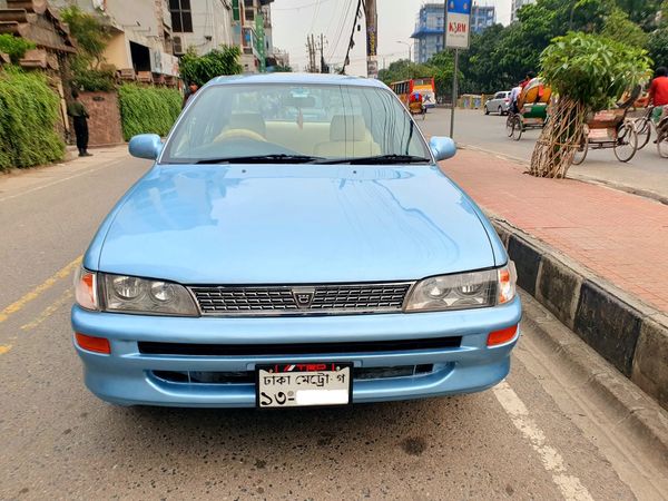 Toyota AE100 Model-1993 Baridhara, Notun Bazar in Dhaka