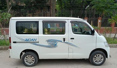 Toyota LiteAce Noah 2009 for sale in Mirpur, Dhaka