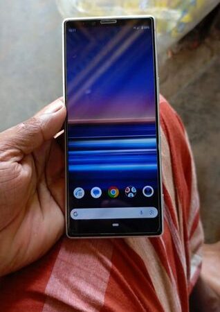 Sony Xperia1 Mobile Phone For Sale at Aditmari Lalmonirhat in Rangpur