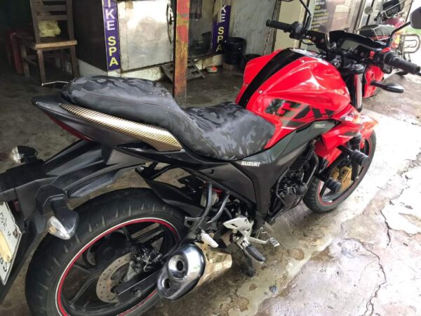 Suzuki Gixxer Monotone Motorcycle For Sale at Daudpur Kacha Bazar, Feni