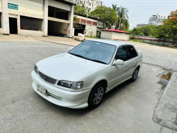 Toyota Corolla 110 Car For Sale at Baridhara J Block in Dhaka