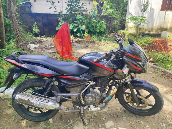 Bajaj Pulsar 150cc Motorcycle For Sale at Launch Ghat in Barisal