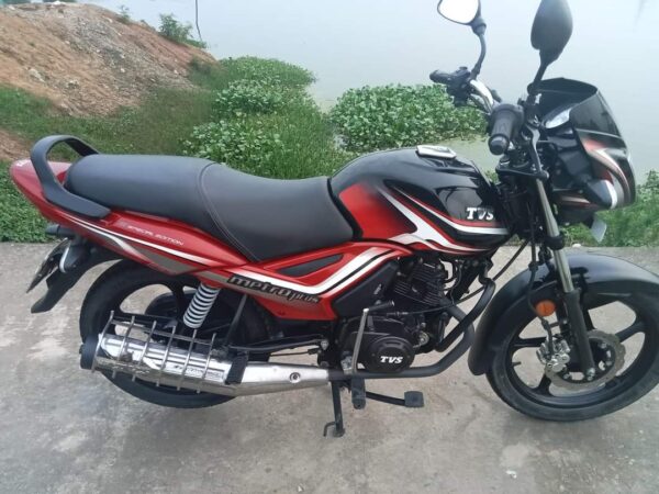 TVS Metro Plus 110cc Motorcycle For Sale at Valuka in Mymensingh