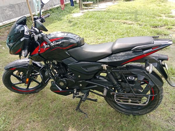 Bajaj Pulsar Double Disc 2022 Motorcycle For Sale at Nandail Chowrasta in Mymensingh