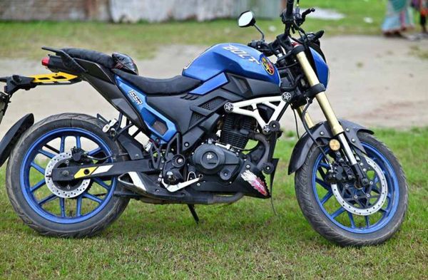 Runner Bolt 165cc Motorcycle For Sale in Mymensingh