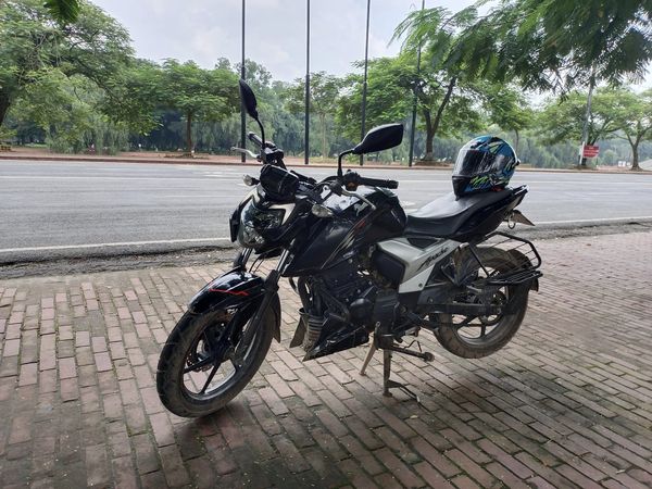 TVS Apache 160cc 2022 Motorcycle For Sale at Mirpur in Dhaka