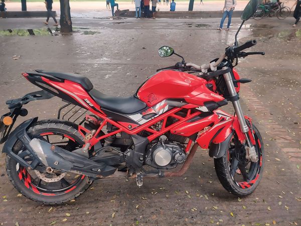 Benelli TNT 150cc Motorcycle For Sale at Mohammedpur in Dhaka