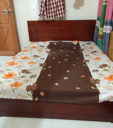 Bed for sell in Jatrabari Dhaka