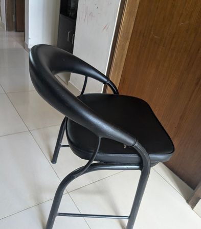 Comfort chair for sale in Uttara Dhaka