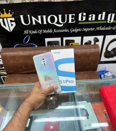 Vivo S1 Pro 8/128 GB (New) four sale in Gulshan, Dhaka