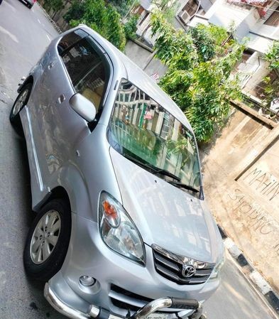 Toyota Avanza G 2010 for sale in Mohammadpur, Dhaka