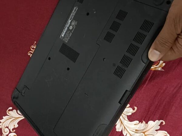 Laptop Dell latitude 3440 i3 4th gen 8gb ram, 500gb HDD for sale at Mohammadpur in Dhaka