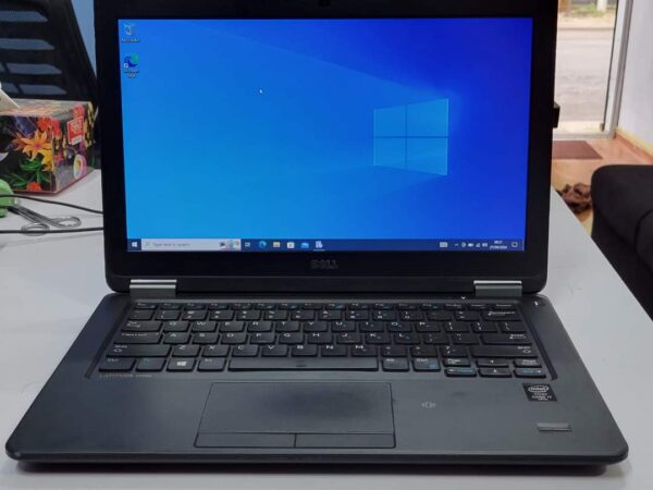 DELL Latitude E7250 Laptop For Sale at Mohammedpur in Dhaka