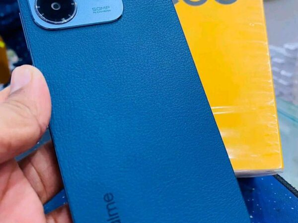 Realme C63 Mobile Phone For Sale at Bogura Dottobari Jamil Shopping Center in Rajshahi