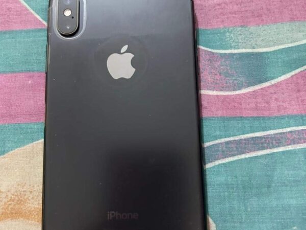 I Phone XS Max Mobile Phone For Sale at Sayedabad, Wari Signboard in Dhakaaka