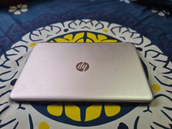 Hp Celeron 6th Gen Laptop For Sale at Mirpur 60 Fit in Dhaka