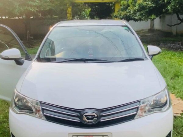 Toyota Axio 2012 Car For Sale in Dhaka