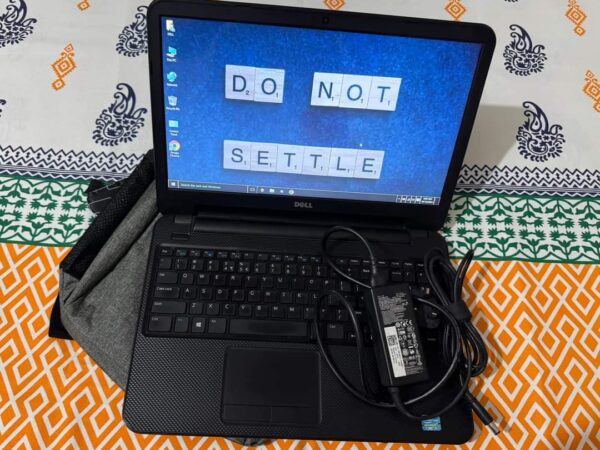 Dell Inspiron 3521 Laptop For Sale at Dhanmodi in Dhaka