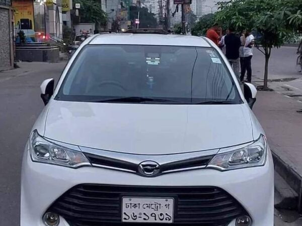 Toyota Axio 2017 Car For Sale in Dhaka