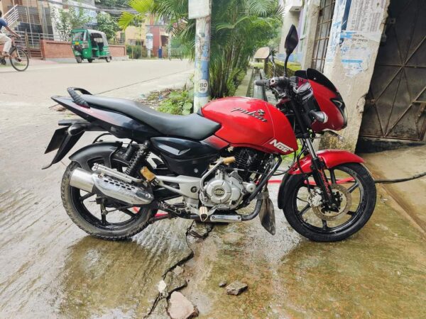 Bajaj Pulsar 150cc Motorcycle For Sale in Khulna