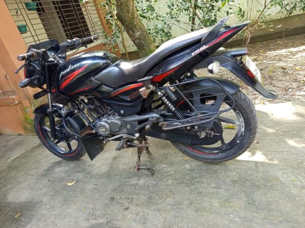 Bajaj Pulsar 150cc Motorcycle For Sale at Bhola Sadar in Barisal