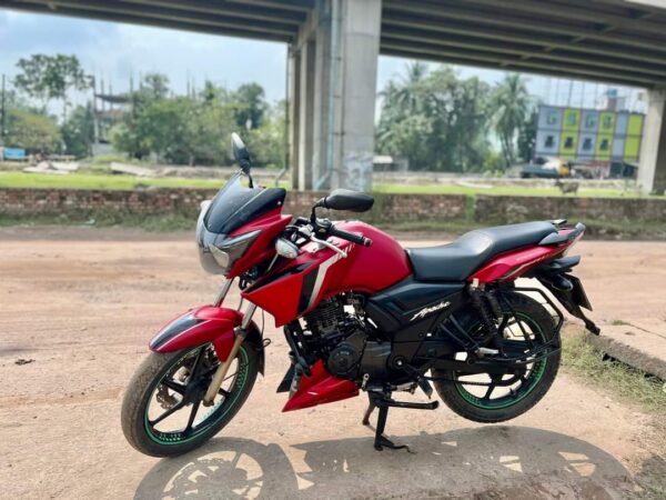 TVS RTR 2v 160cc Motorcycle For Sale at Rupsha Bridge Shipyard Labonchara in Khulna