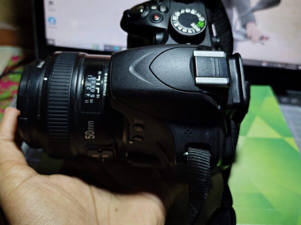 Nikon 3200D 24 megapixel with Yongnuo 50 mm lence Used For Sale in Gaibandha.