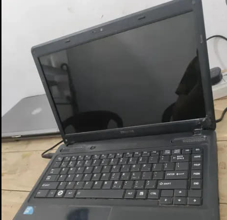 Toshiba Laptop Model intel Core2 Duo 7gen 2.27Ghz Used For sale in Kushtia