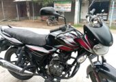 Bajaj Discover 100 cc,New condition Motorcycle for sale Deogram Charmatha Bazar Kahalu In Bogra.