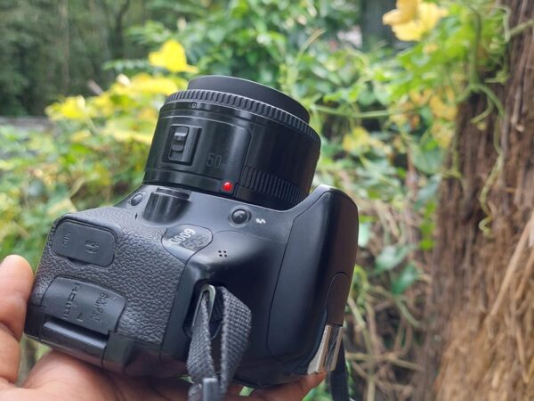 CANON 600D WITH 50mm MF PRIME LENS CAMERAS USED FOR SALE IN KURIGRAM.