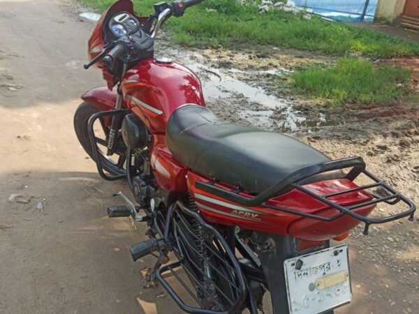 Freedom 100 cc Motorcycle Used for sale at Medical mora in Dinajpur.