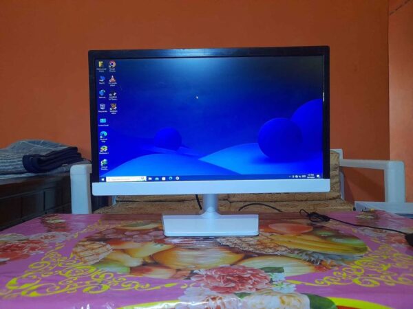 LG 19 inch LED+HD Monitor Used for sale at Chariapara in Chittagong.