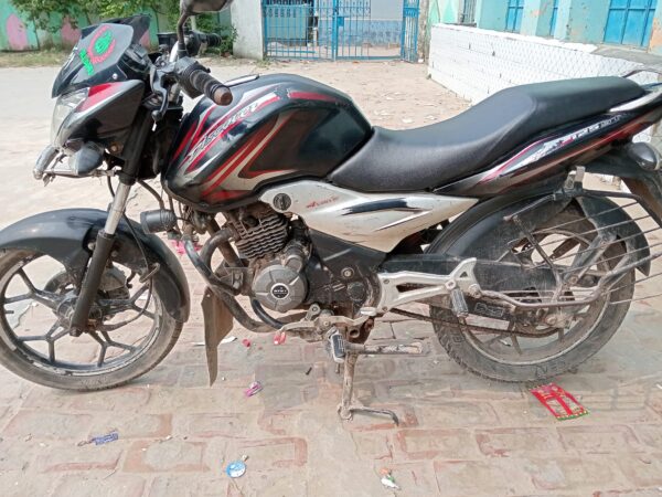 Bajaj Discover ST 125 cc disc Used Motorcycle For Sale at Bhairab In Dhaka.