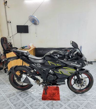 Suzuki Gixxer . 2023 for sale in Gazipur, Dhaka Division