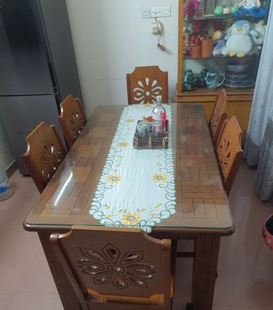 Dining table and Chair for sale in Dhanmondi, Dhaka