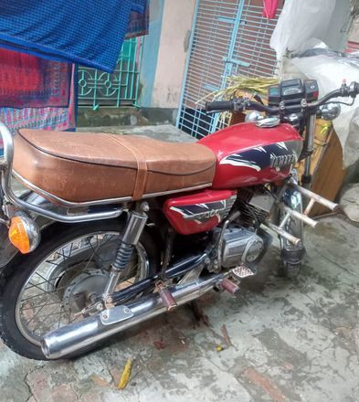 Yamaha RX Endin 2000 for sale in Satkhira, Khulna Division